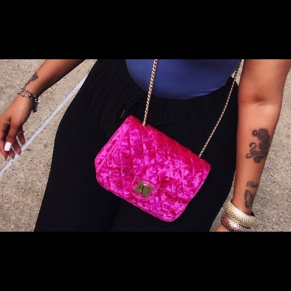 Handbags - Hot PinkVelvet Shoulder Bag 👛💕💕💕